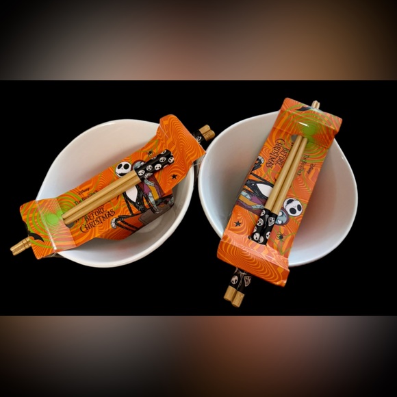 NWT Disney Nightmare Before Christmas Ramen Bowls with Chopsticks set of 2 Jack - Picture 2 of 3